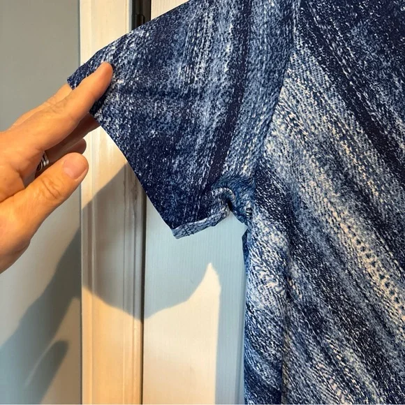 Serengeti Asymmetrical Dress in Blue and White - Picture 5 of 8